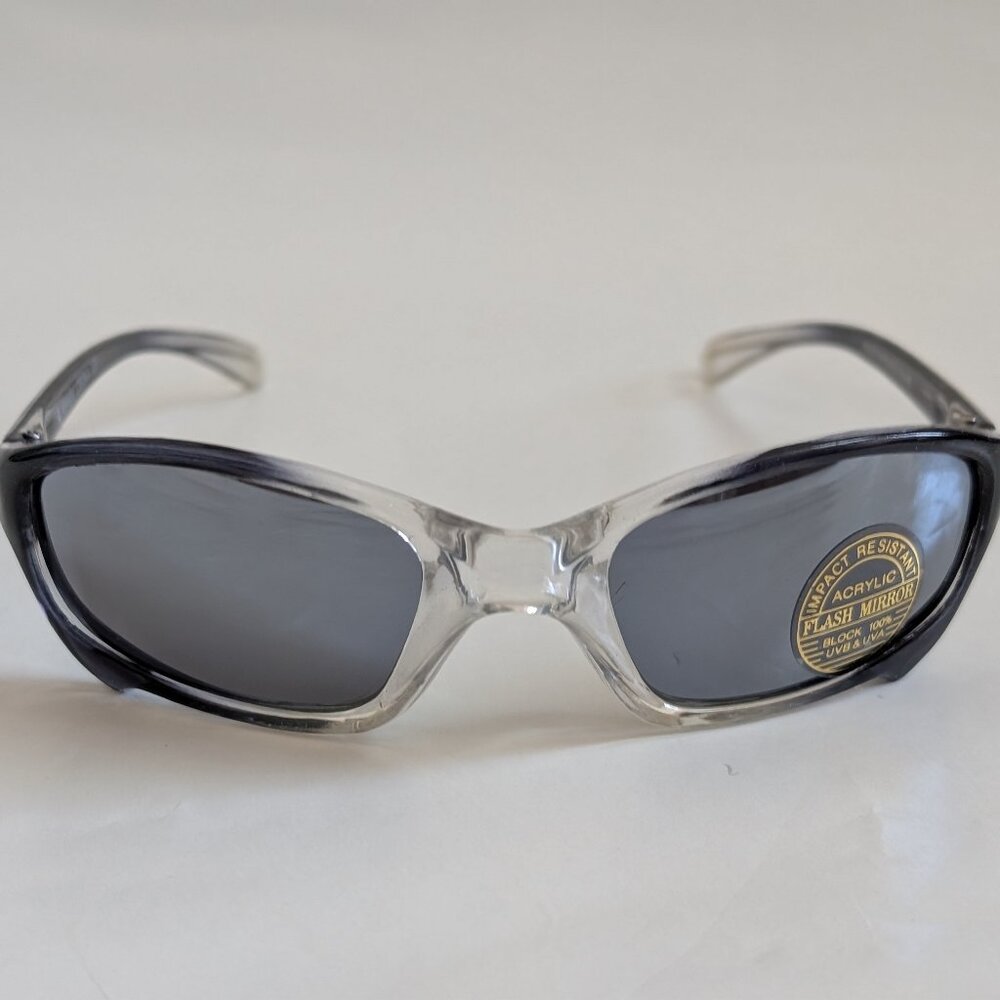 NWT Y2K TruVintage Sports Wrap around Junior/approx 10y/o or older Sunglasses